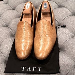 TAFT The Monaco Loafer in Honey Floral. Size 42. Men’s loafer.